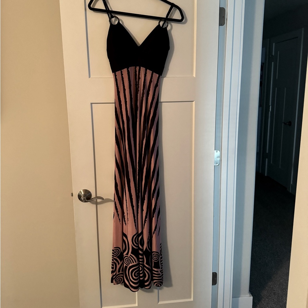 Super comfy dress, perfect for an outdoor summer event